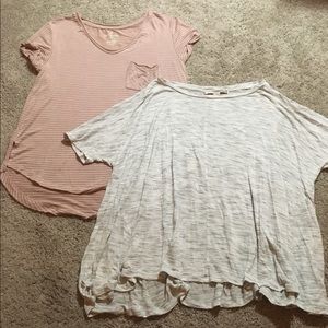 2 shirts soft & sexy American eagle & forever 21